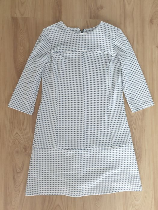 Błekitno-biała sukienka w kratkę rozm. 38