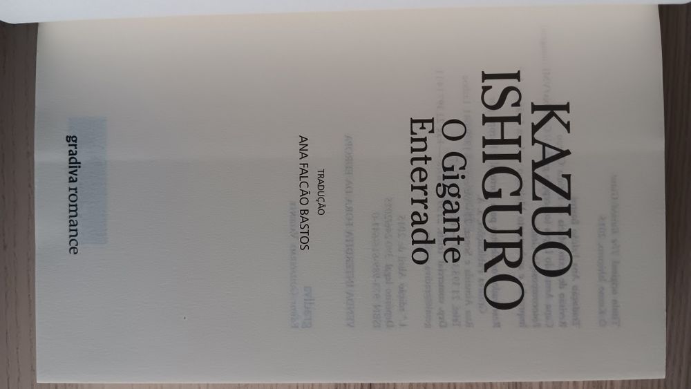 Kazuo Ishiguro, O Gigante Enterrado