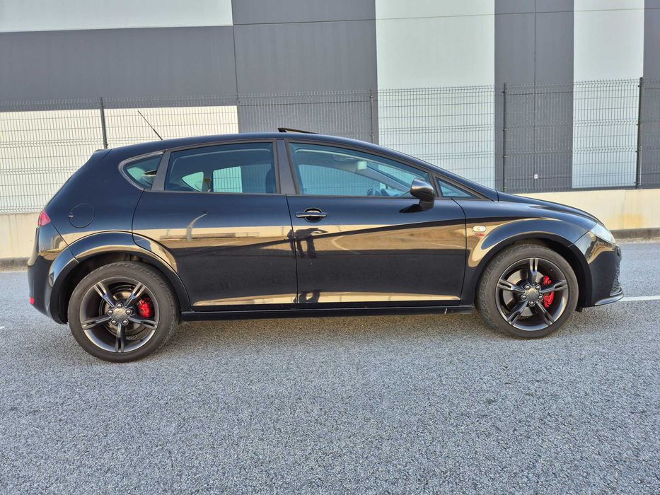 Seat Leon FR 2.0 Tdi 170cv (IUC 45€) Nacional foto 4