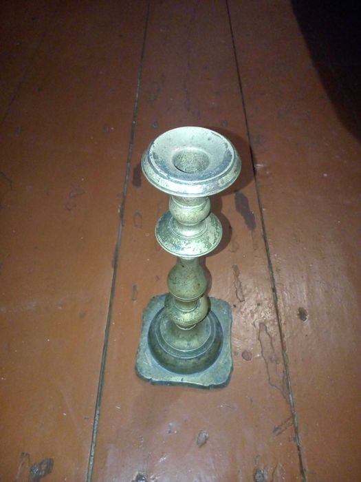 Подсвечник старинный