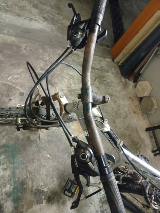 Bicicleta alumínio roda 26
