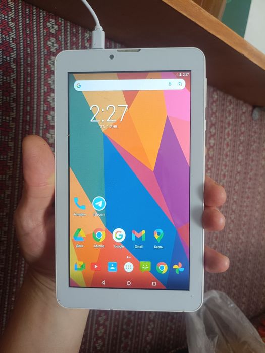 Планшет Bravis nb 753