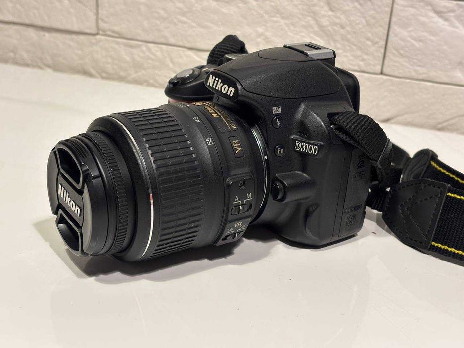 Nikon D3100 kit 18-55
