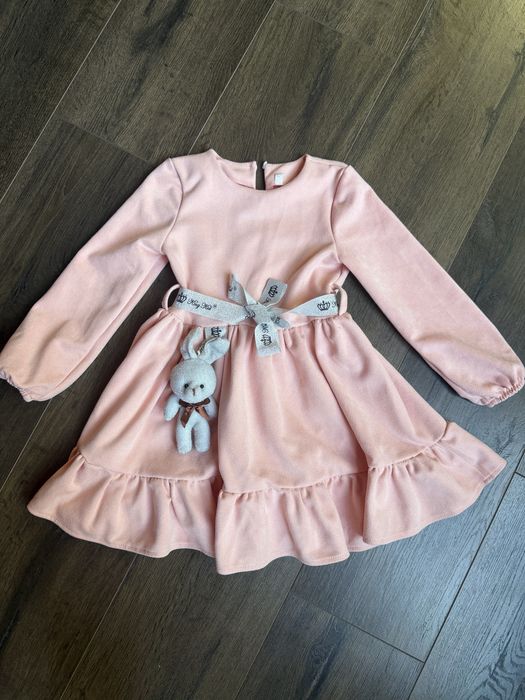 Сукня з аксесуаром зайчик 110р