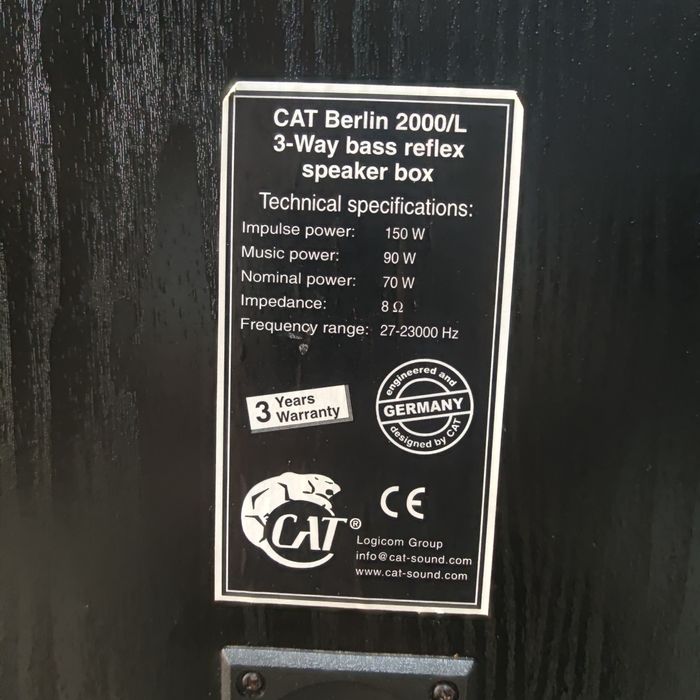 Par de Colunas - CAT Berlin 2000/L