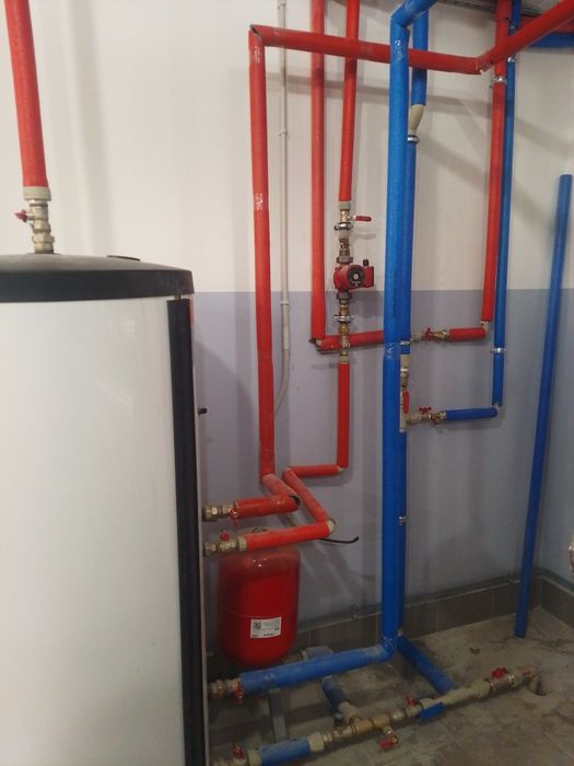 Монтаж твердопаливних та газових котлів.