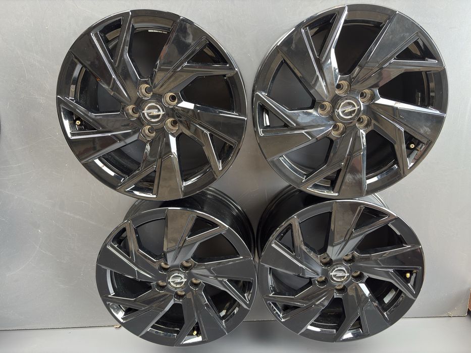 Felgi aluminiowe 17 cali 5x108 et 44 Opel L Citroen C4 Picasso Peugeot