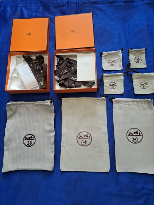Коробки + пильники HERMES.