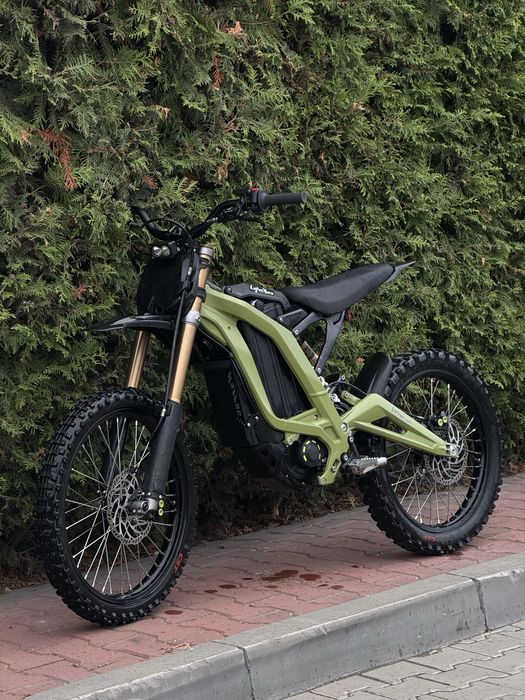Surron light bee x 2025