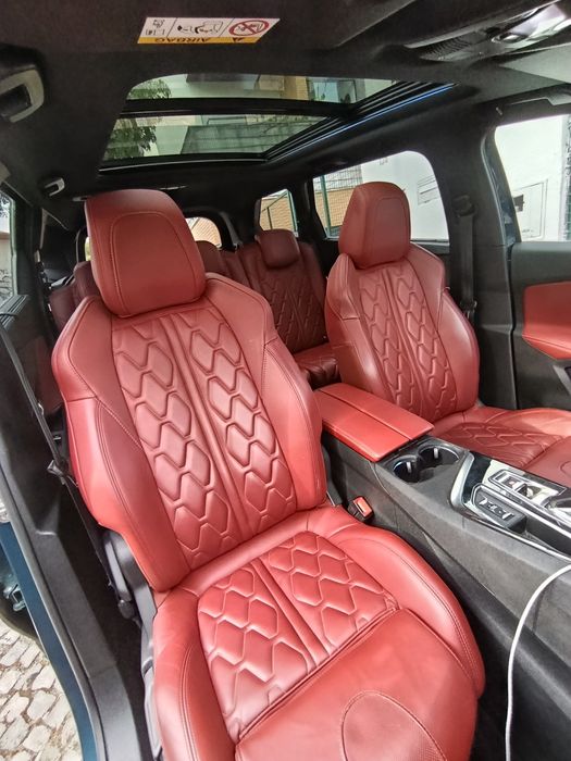 Peugeot 5008 GT a Gasolina – 7 Lugares – Full Extras – 28.000 km