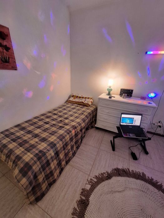 Quarto zona calma perto CP Mem Martins