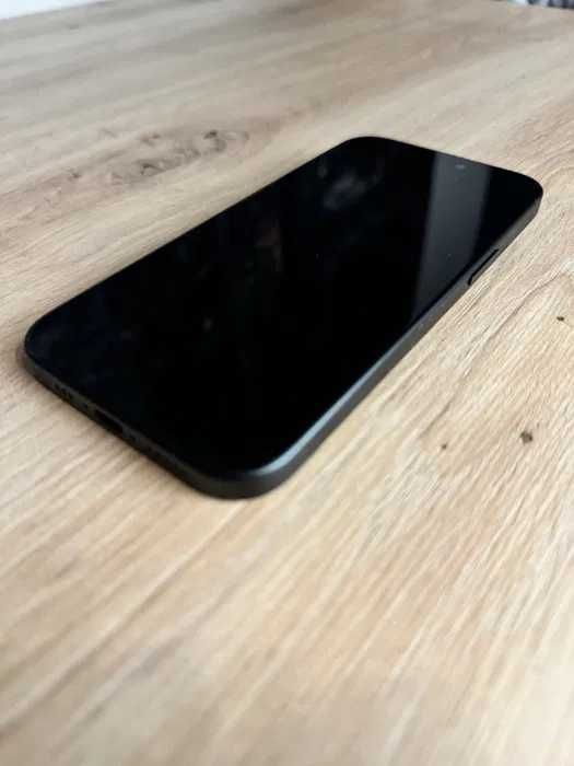 Apple iPhone 15 128GB / stan idealny / Bateria: 90%