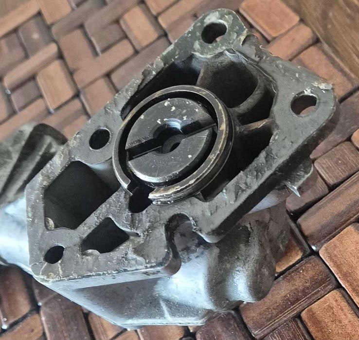 Aparat Zapłonowy BOSCH MERCEDES BENZ M1 110 I D-JETRONIC Oryginalny UNIKAT