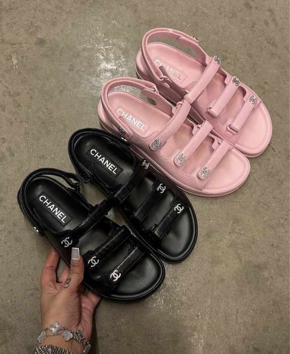 Sandaly Chanel
