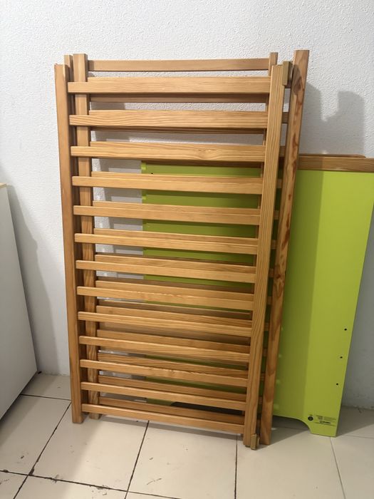 Vendo Berço Bebé