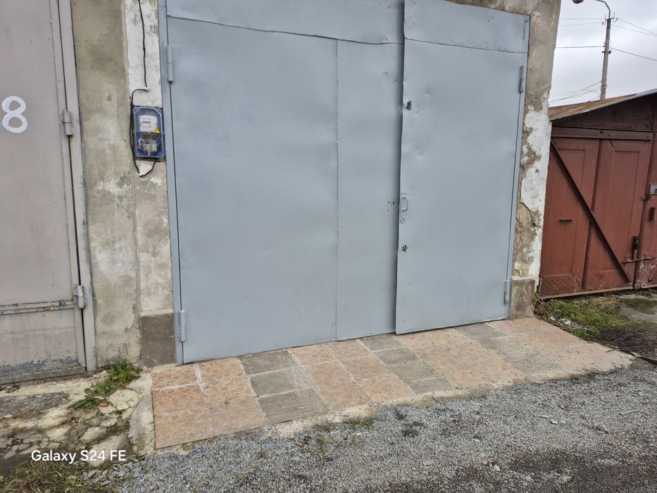 Здам гараж по вул. Дврецікій