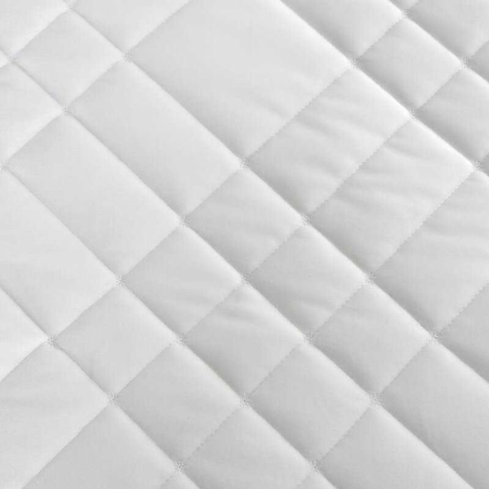 Narzuta 220x240 RIA 6 biała zdobiona wzorem geometrycznym Eurofirany