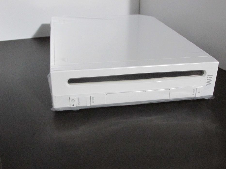 Nintendo Wii (sem cabos/acessorios)