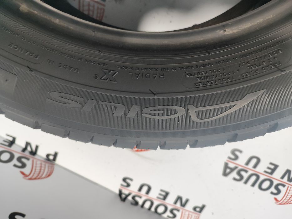 2 pneus semi novos 215-60R17 C - Michelin Agilis - Oferta dos Portes