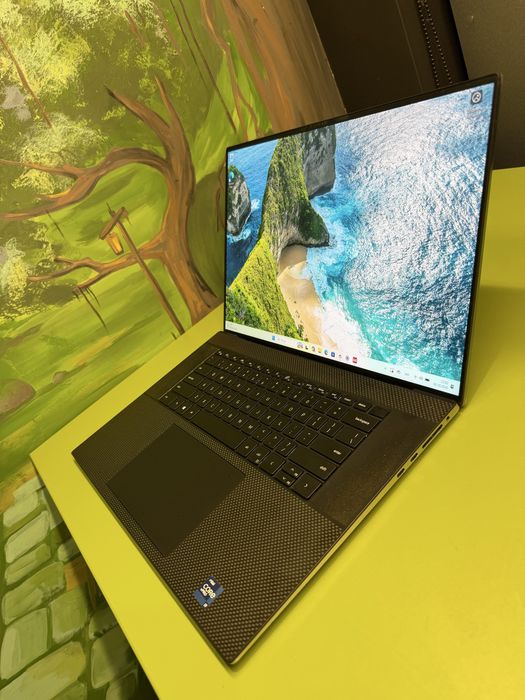 Dell Precision 5760 (Core i9-11950H, RTX A3000 6gb, 32gb RAM, 1TB SSD, 17.3" IPS 500nits 100% sRGB) XPS 9710 / Workstation
