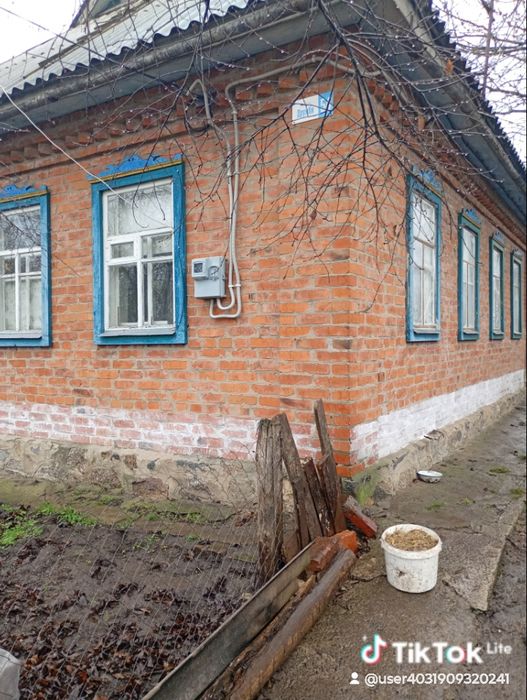 Продам срочно дом в селе Нова осота Кировоградская область