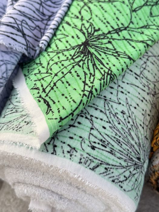 Ткани / опт / костюмка на трикотажной основе - от 3 м