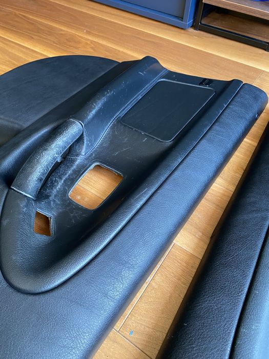 4x Boczki drzwiowe BMW E36 ładne ! Skóra. Szyte. Airbag.
