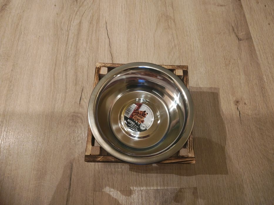 Drewniany stojak na miskę – 0,9 l dla psa