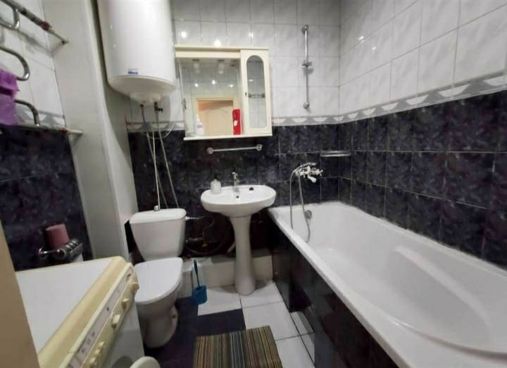 Сдам 2комн.Квартиру на Солнечном в Центре Района,с Ремонтом!