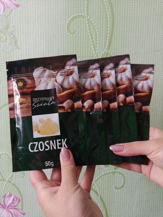 Часник сушений гранульований; спеції; Польща