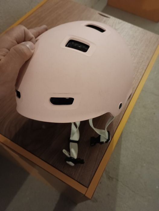 Capacete cor de rosa tamanho S para patins skate trotinetes etc...