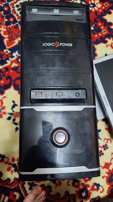 Стационарный компьютер + колонки+ мышка с клавиатурой