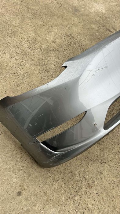 Бампер передній Tesla model Y