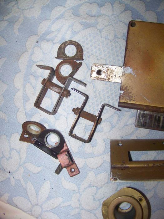 fechadura com 1 chave de cruzeta