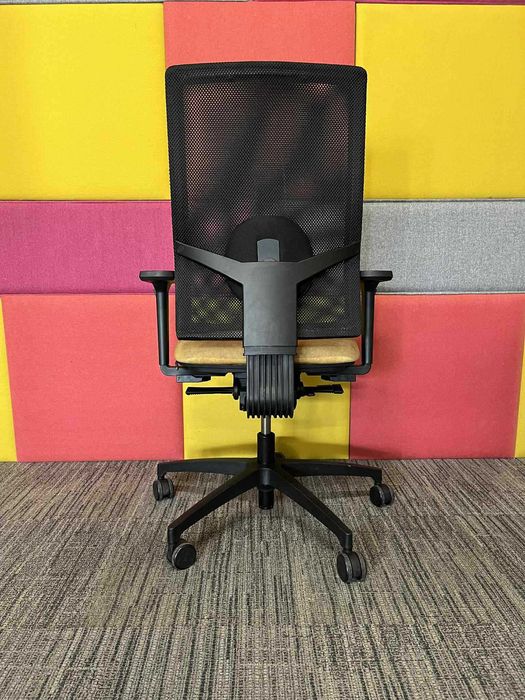 Fotel biurowy obrotowy ergonomiczny Dauphin TakeOver duża ilość!