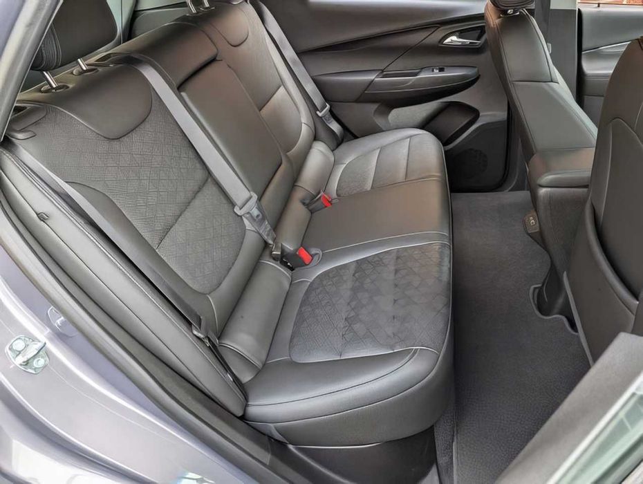 Chevrolet Bolt EV 2LT      2023