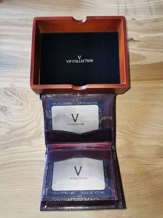 Vip Collection - portfel męski w oryginalnym pudełku prezentowym.