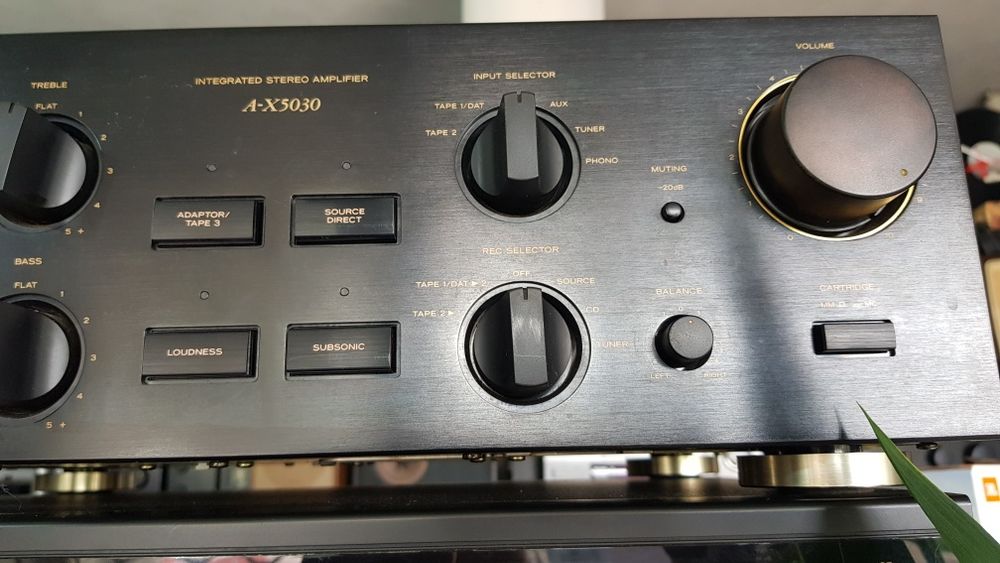 Amplificador Teac - A-X5030
