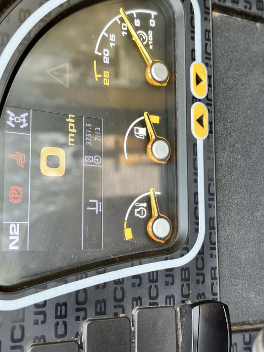 Телескопічний Погоузчик JCB