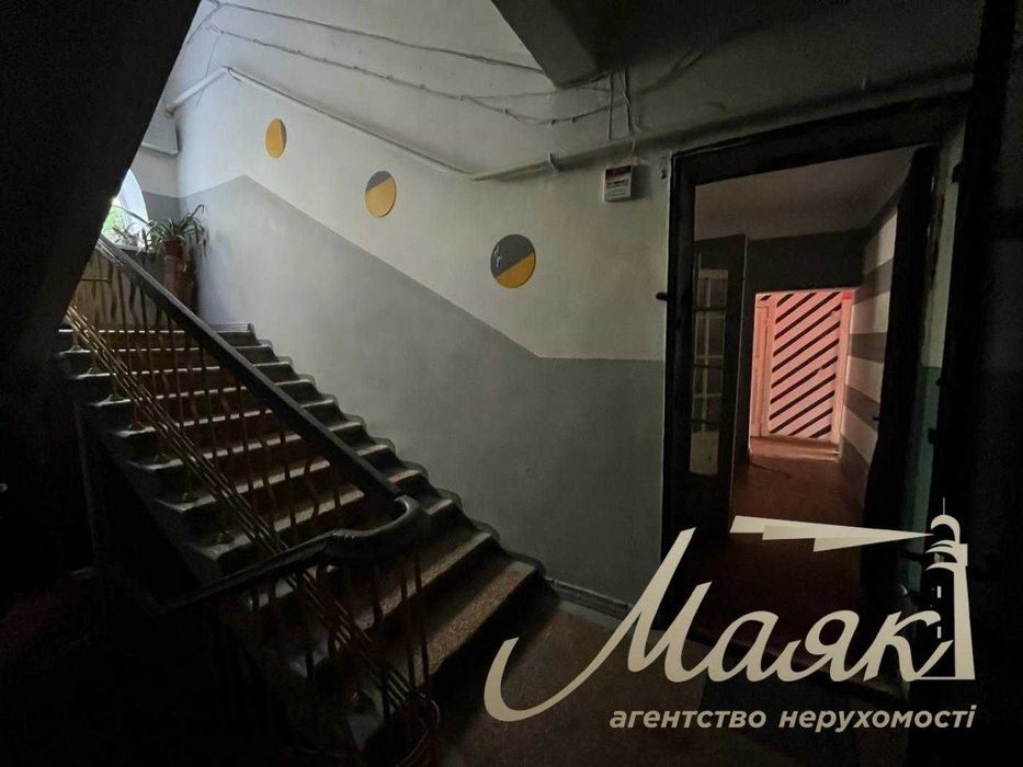 продаж 2-к.кв.1/4,вул.Правди,12 Квітня-бул.Шевченко,50кв.м