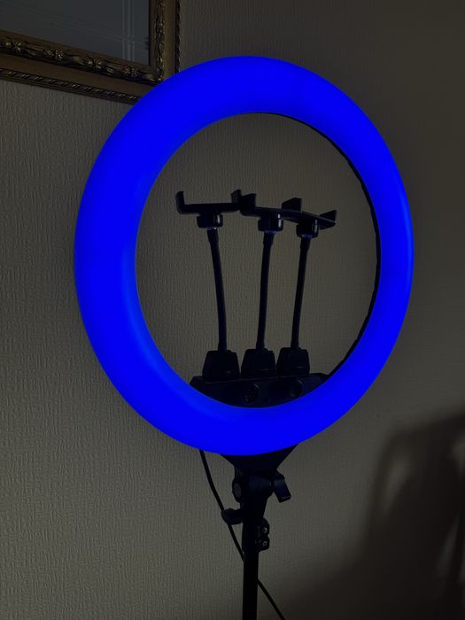 Кільцева лампа 10000 режимів три штативи, максимальна висота 240см