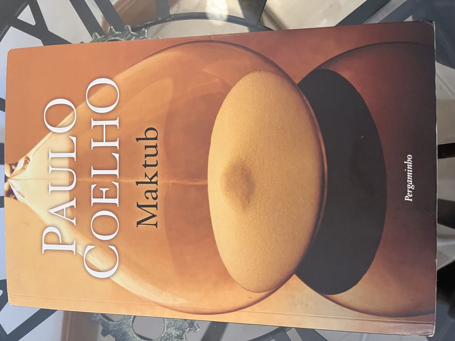 Livro Maktub de Paulo Coelho