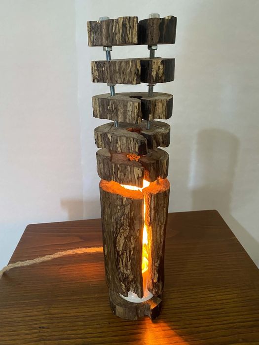 Candeeiro de mesa