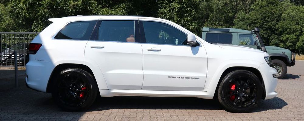 Бампер Jeep Grand Cherokee WK2 2010-2020 разборка гранд запчастини