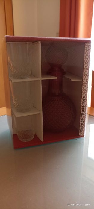 Glass Bottles435182230937292802