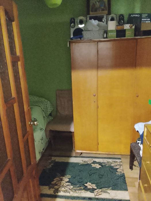 Продам дом( р-н жд рынок)