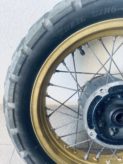Roda/Aro Africa twin Rd07