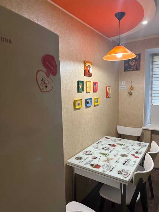 Продам  3-х кімнатну квартиру район вокзалу