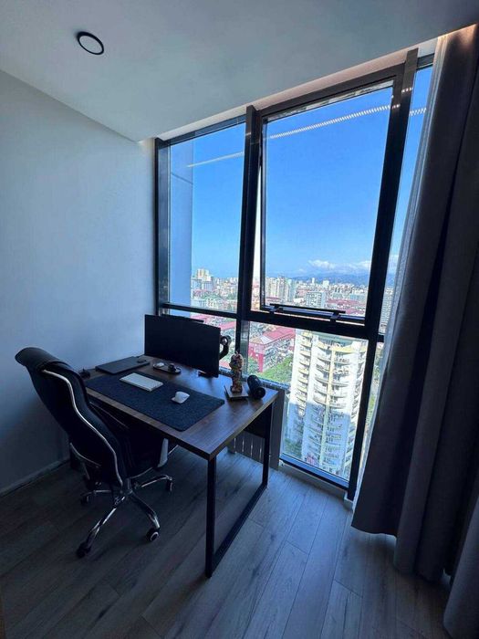 Продаж квартири 1+1 з чудовим видом на місто та гори (3136)