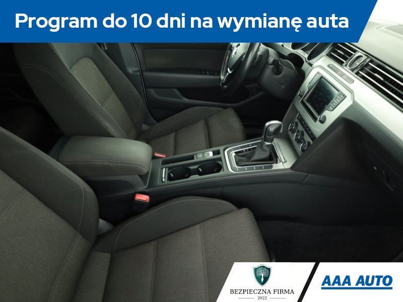 Volkswagen Passat 2.0 TDI, Salon Polska, Serwis ASO, Automat, Navi, Klimatronic,